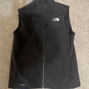 Men’s North Face Vest
